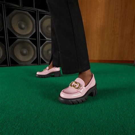 gucci chain loafer